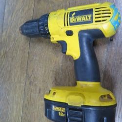 DeWalt Cordless Drill 