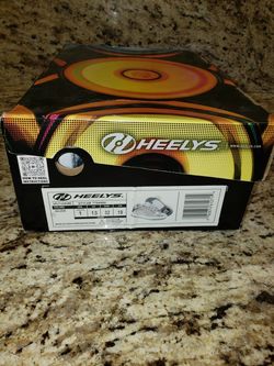 Brand new heelys 🛼🛼