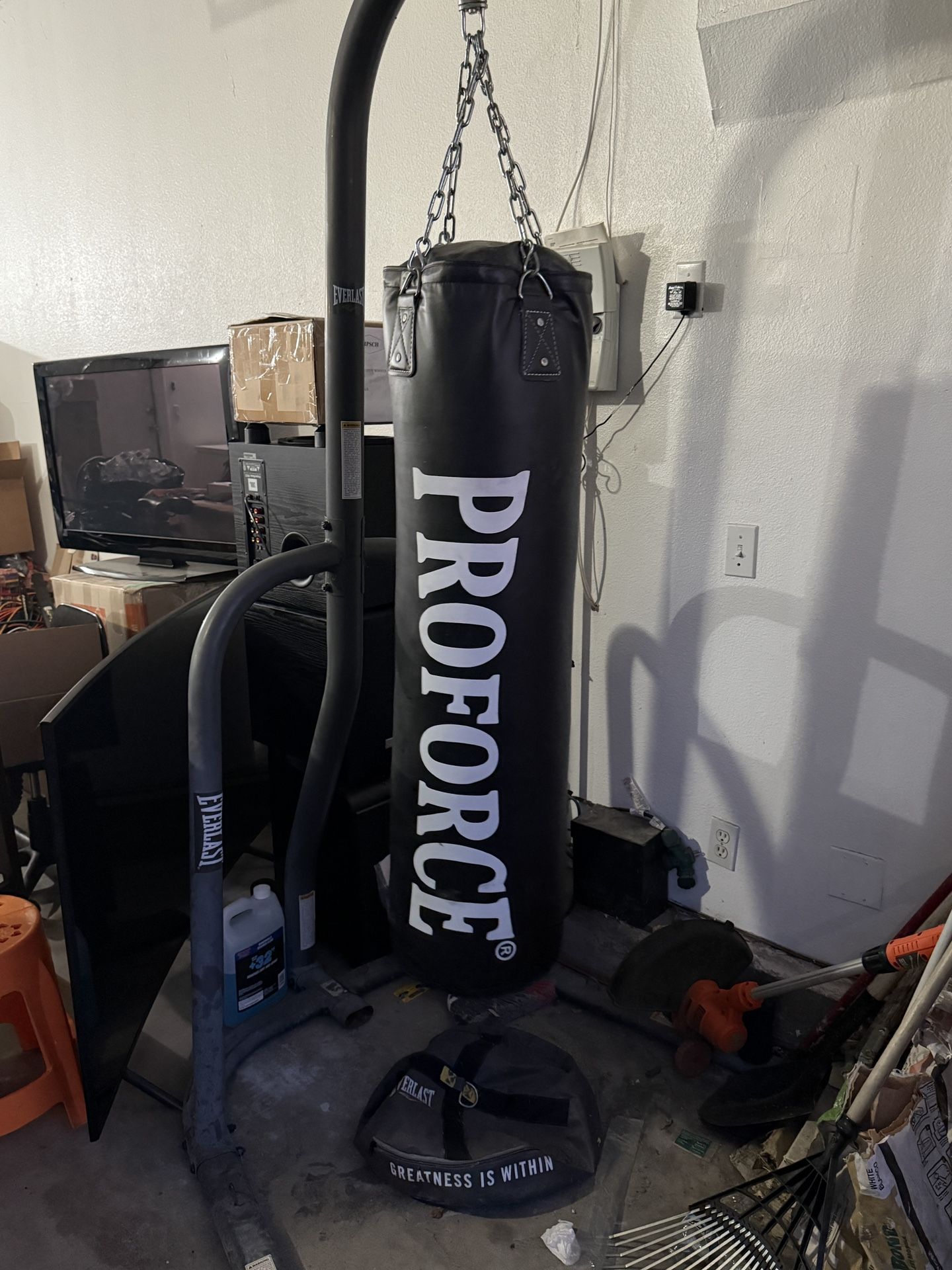 Punching Bag w/ Stand Bag Anchor