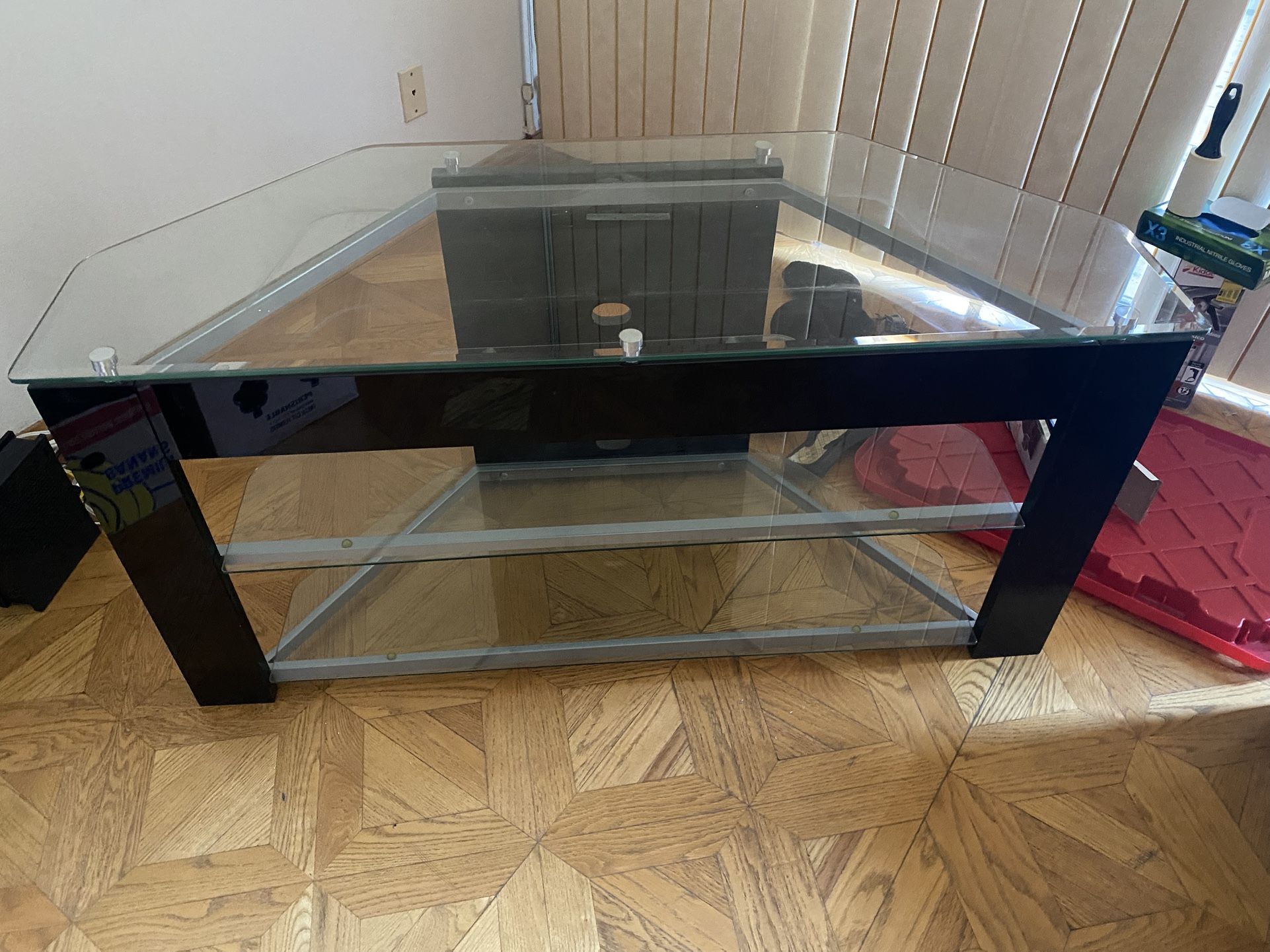 $20 TV Stand