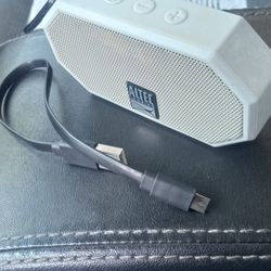 Bluetooth Speaker Altec Lancing Waterproof Clip