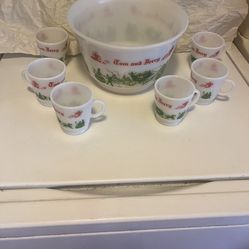 Vintage Christmas, Punchbowl, And Cups