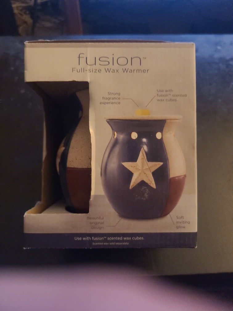 Full size wax warmer