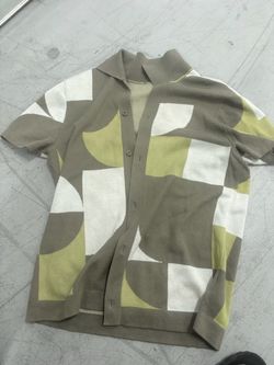 Express Geometric Button-up Sweater Men’s Size M Short Sleeve
