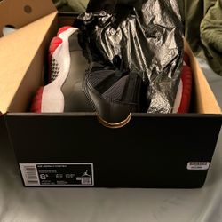 Air Jordan 11 Bred Size 8.5 Used