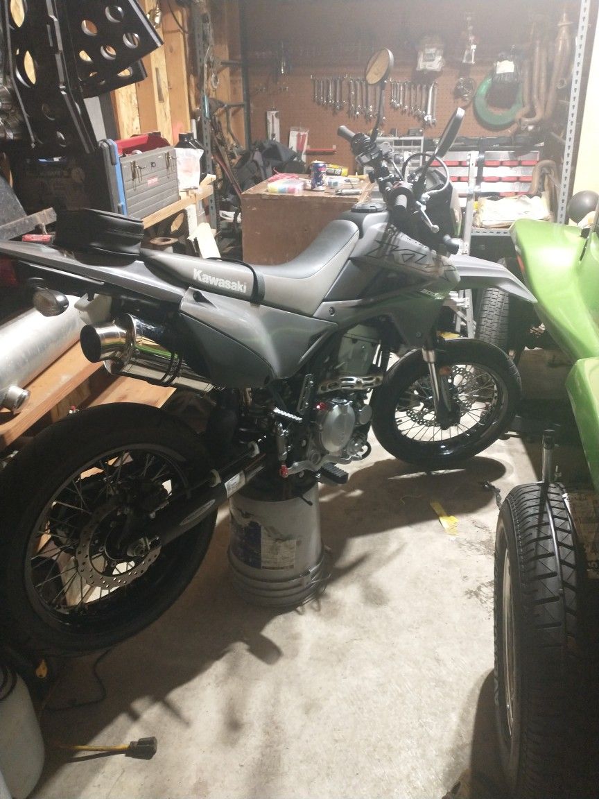 2024 Kawasaki KLX300SM
