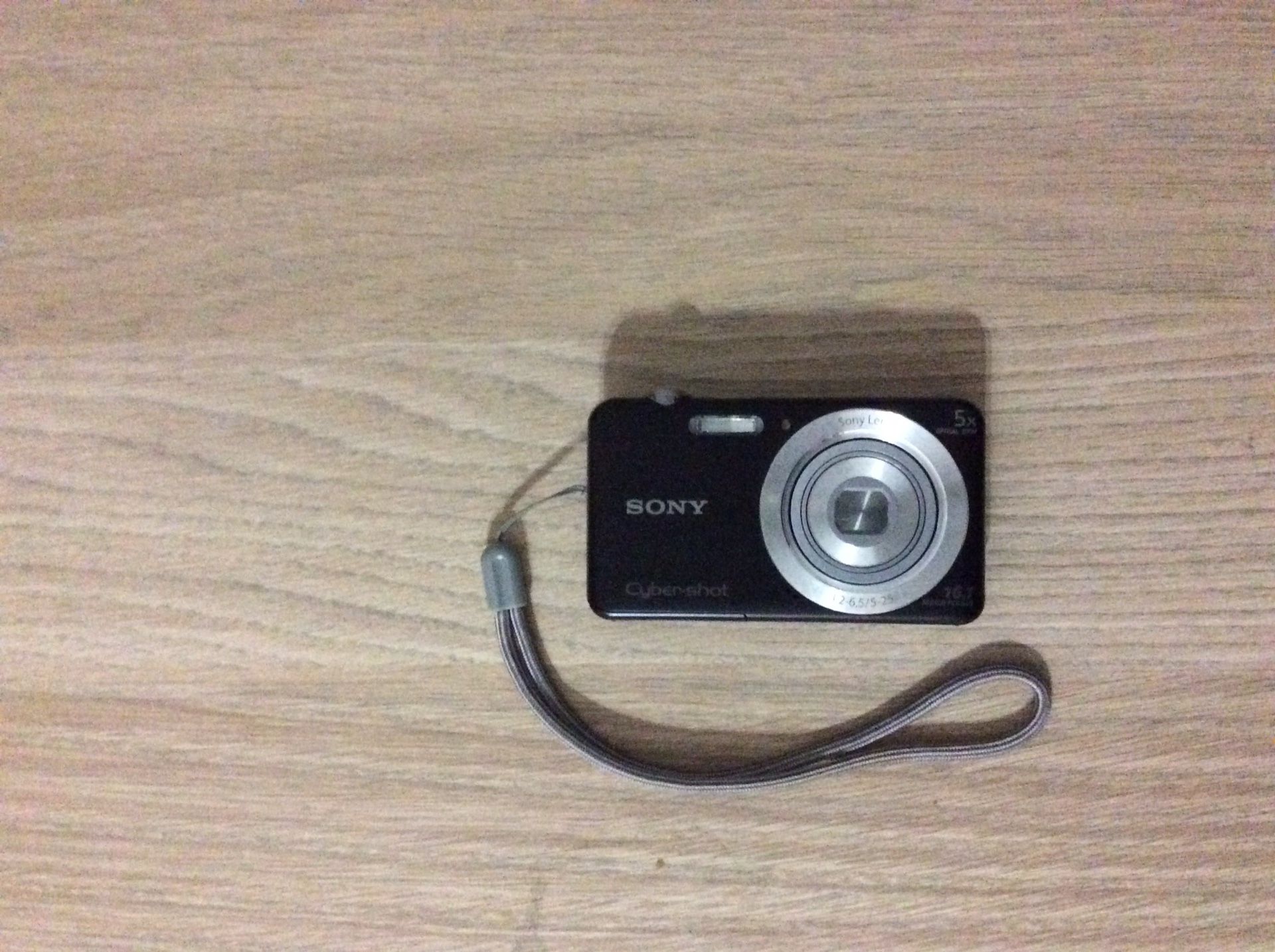Sony camera ( Cyber Shot)