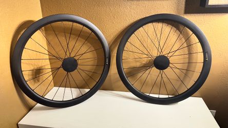 Rines de carbon para bicicleta