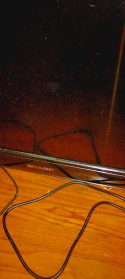 Sharp tv 50 inch. Work's great lost control s