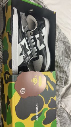 Bapesta shoes size 10