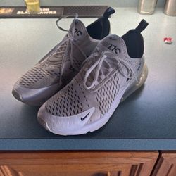 Nike Air Max 270 Men’s Size 9