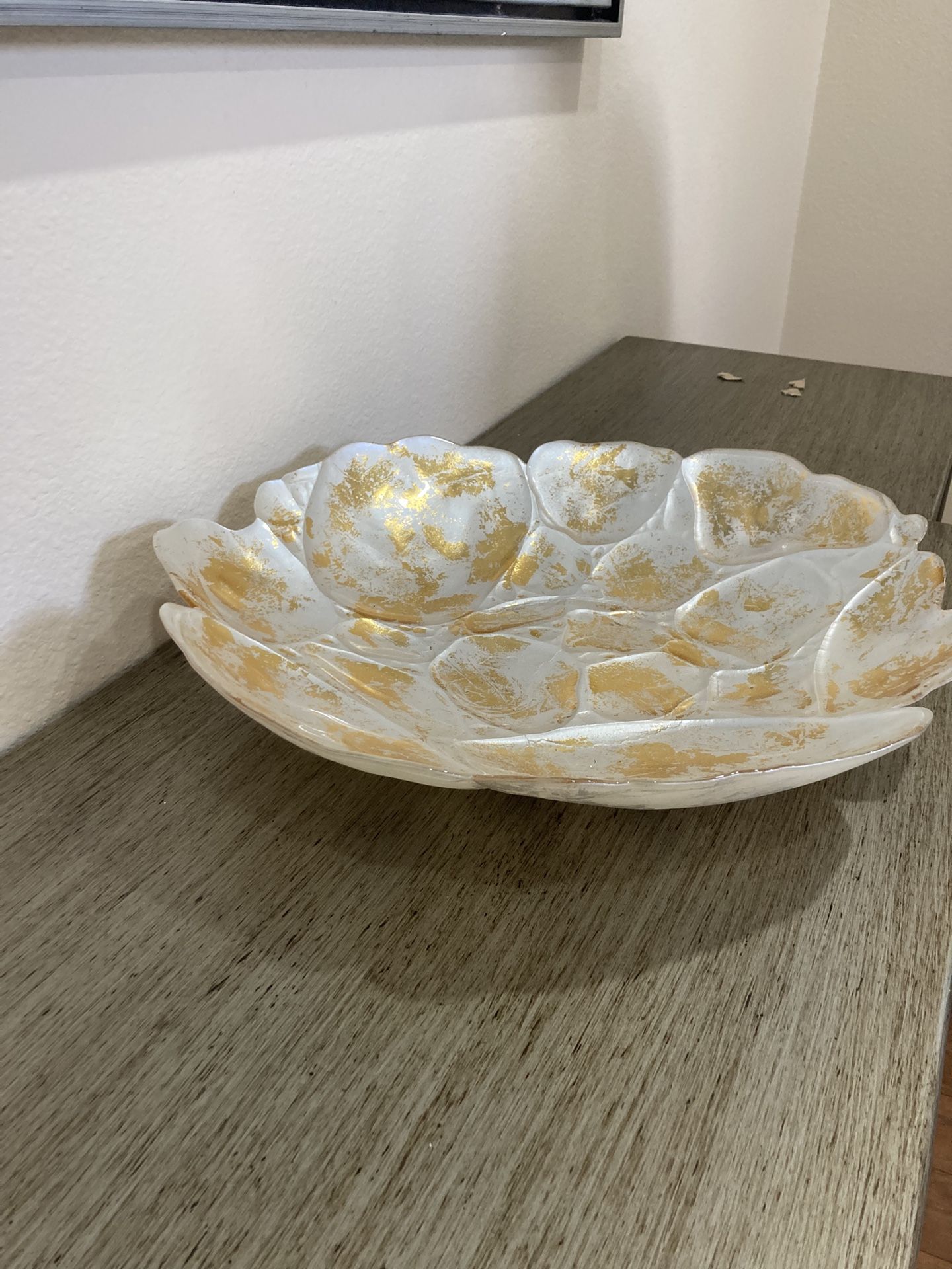 Large Centerpiece Glass Bowl White/Gold