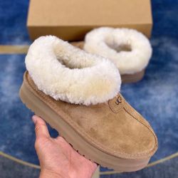 Uggs Slippers