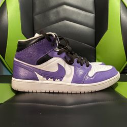 Jordan 1 Mid