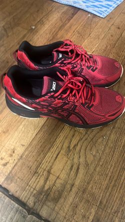 ASICS Red Black Running Sneaker Size 10 Clean Condition