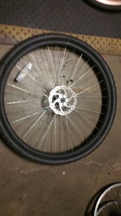 29 disc brake rim and tire