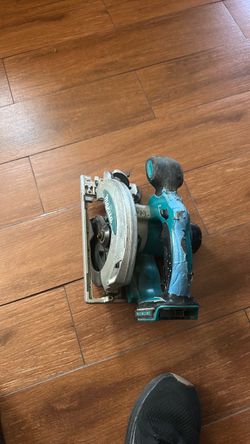 Makita saw 18 v