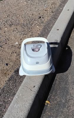 Hayward Pool Vac  Automatic Robotic Pool Cleaner