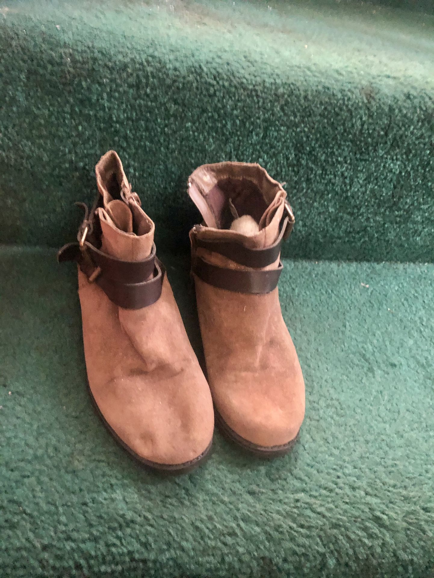 Girls Boots From NostromRack Size 5.5 $10 Great Condition 