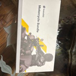 Insta360 Motorcycle Bundle