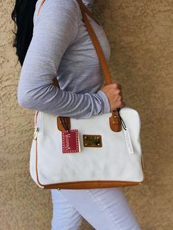 Italian genuine leather luxury handbag by Valentina - Brand New!