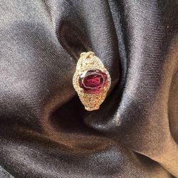 Vintage Rose Gold Ring w/ Diamonds - Garnet Stone