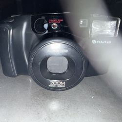 Fuji FZ-2000 Zoom 35mm compact working vintage 35mm camera 
