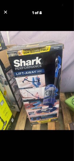 Shark UV850 Performance Lift-Away ADV DuoClean PowerFins Upright