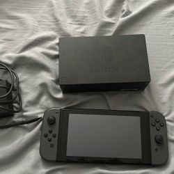Nintendo Switch 