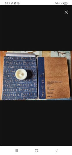 2 PartyLite Universal Tealight Candles Set of 12