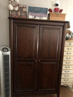 Armoire