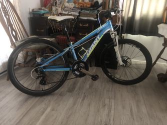 Giant Xtc 24 In Mountain Bike