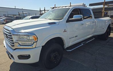 2022 RAM 3500
