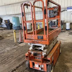 Electric Scissor Lift 19’