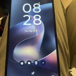 motorolla moto g 128 GB unlocked  $80 