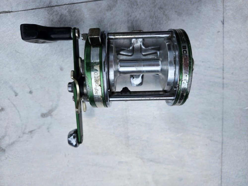Fishing ABU 7000 Reel