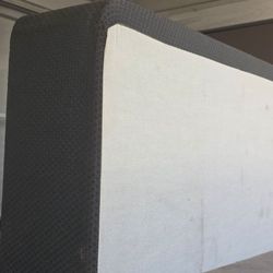 Box Spring Queen Size