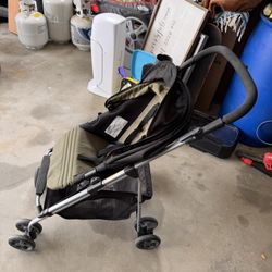 EvenFlo Stroller
