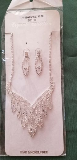 Rhinestone necklace