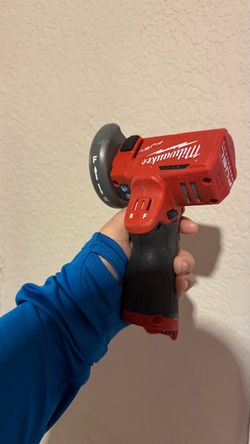 Milwaukee Fuel Cordless Angle Grinder