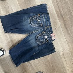 True Religion Girls /woman’s Jeans