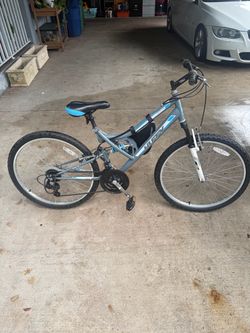 Huffy Mountain Bike Gray and Blue