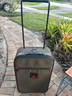 Suitcase on Wheels