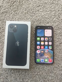 Apple iPhone 13 Midnight with Box like New