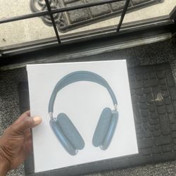 Blue Air Max Headphones 