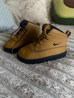Nike woodside 2 high