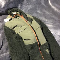 Diluth Women’s Jacket Size L