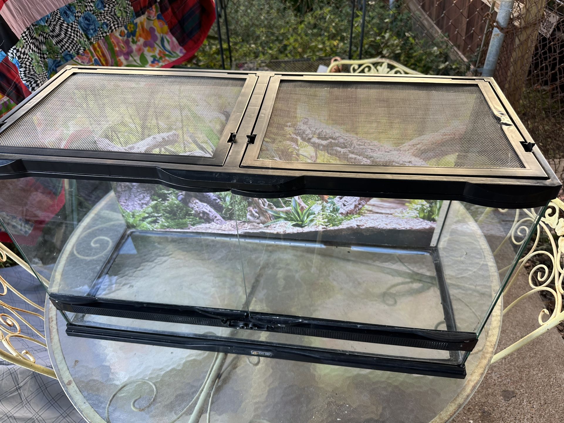 40 Gallon Reptile Tank & Accessories