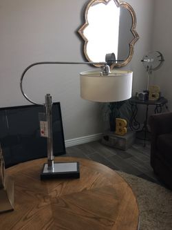Table lamp