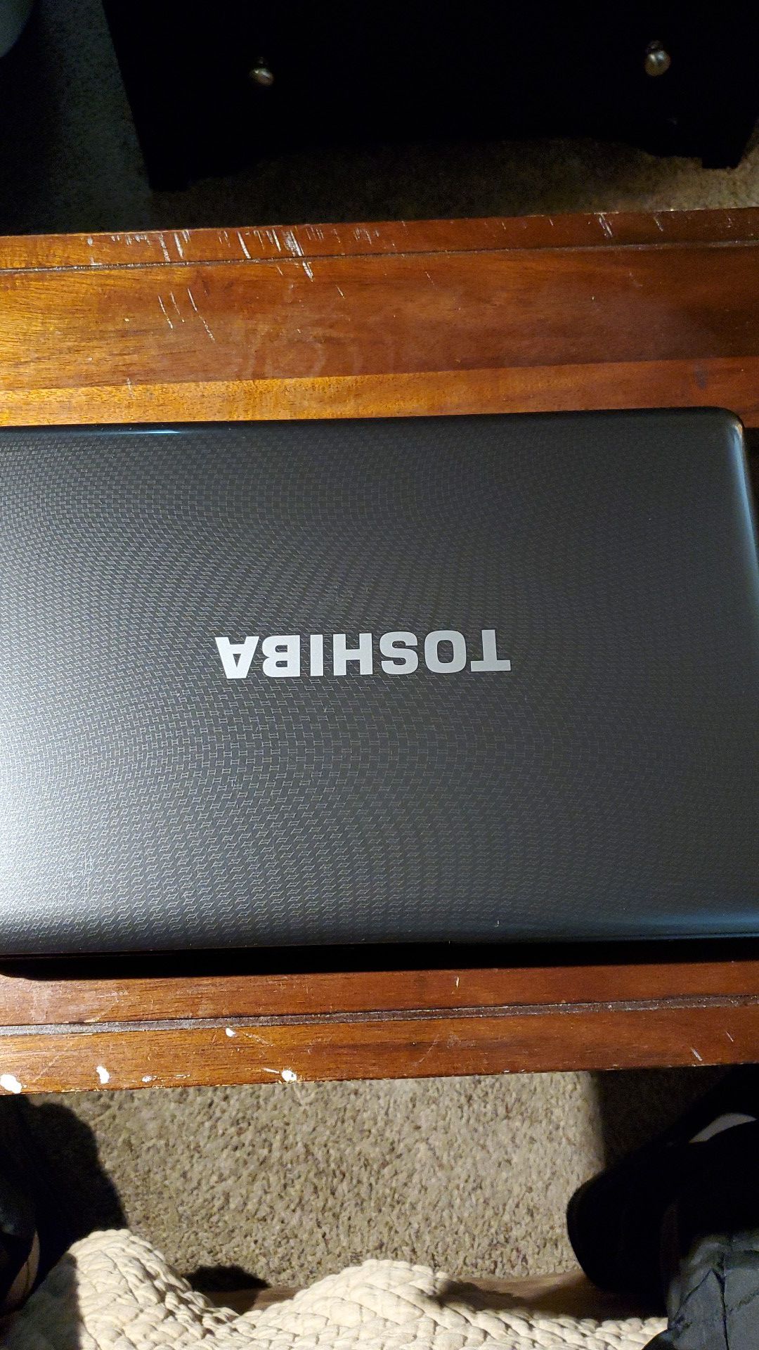 Toshiba core i5. $100